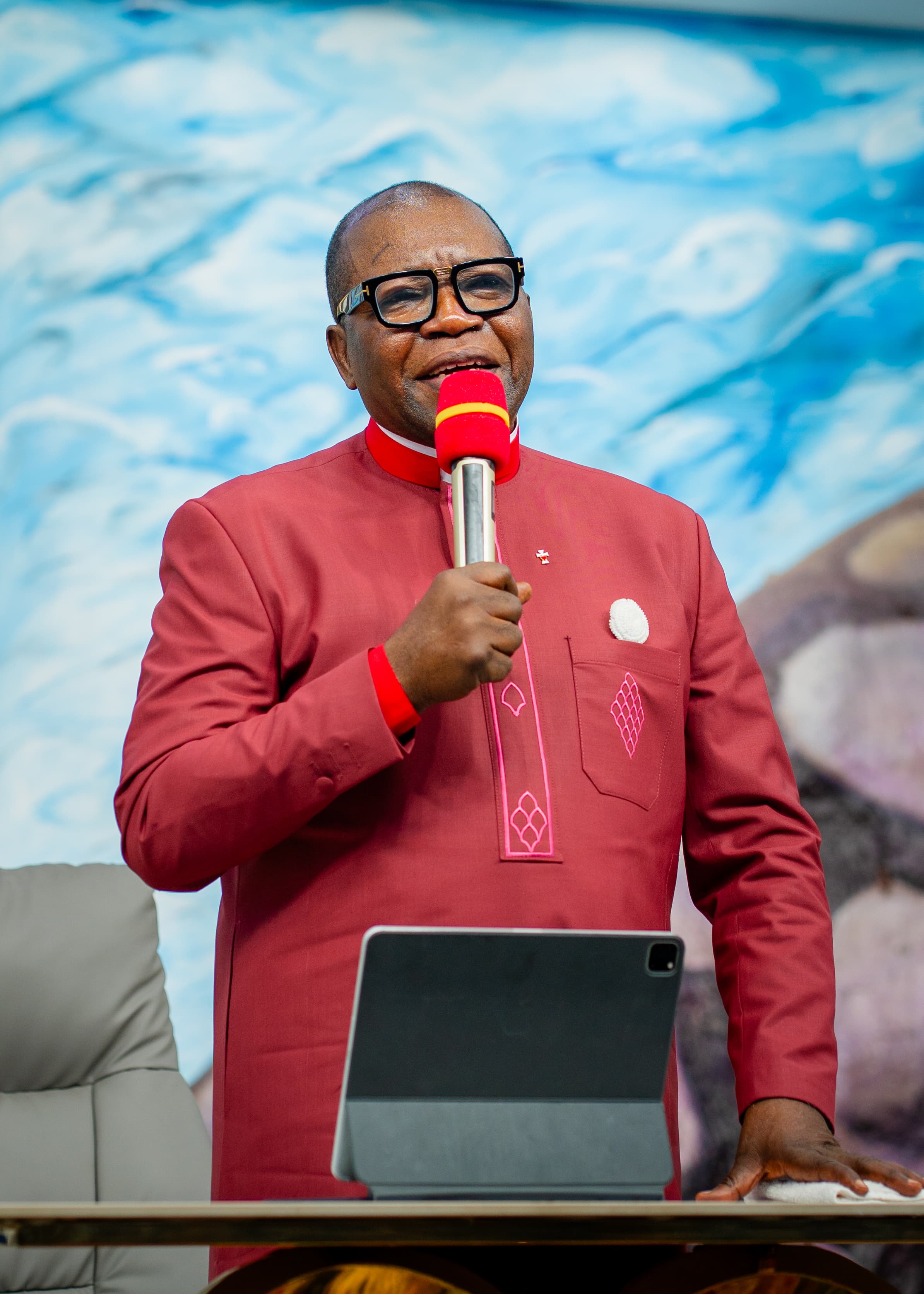 Pasteur Abram Ngalasi Kurisini